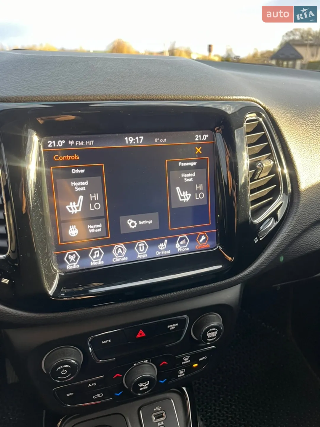2017 Jeep Compass - мініатюра 20
