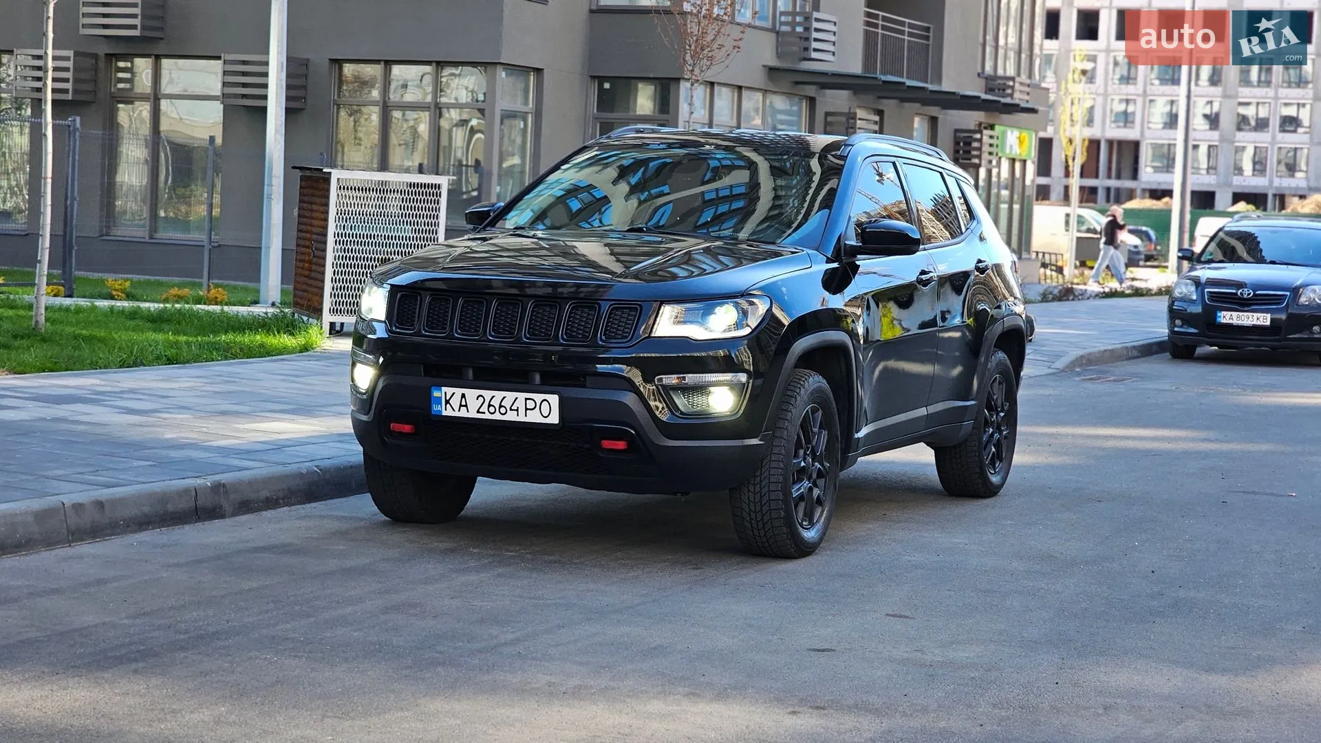 2018 Jeep Compass - мініатюра 2
