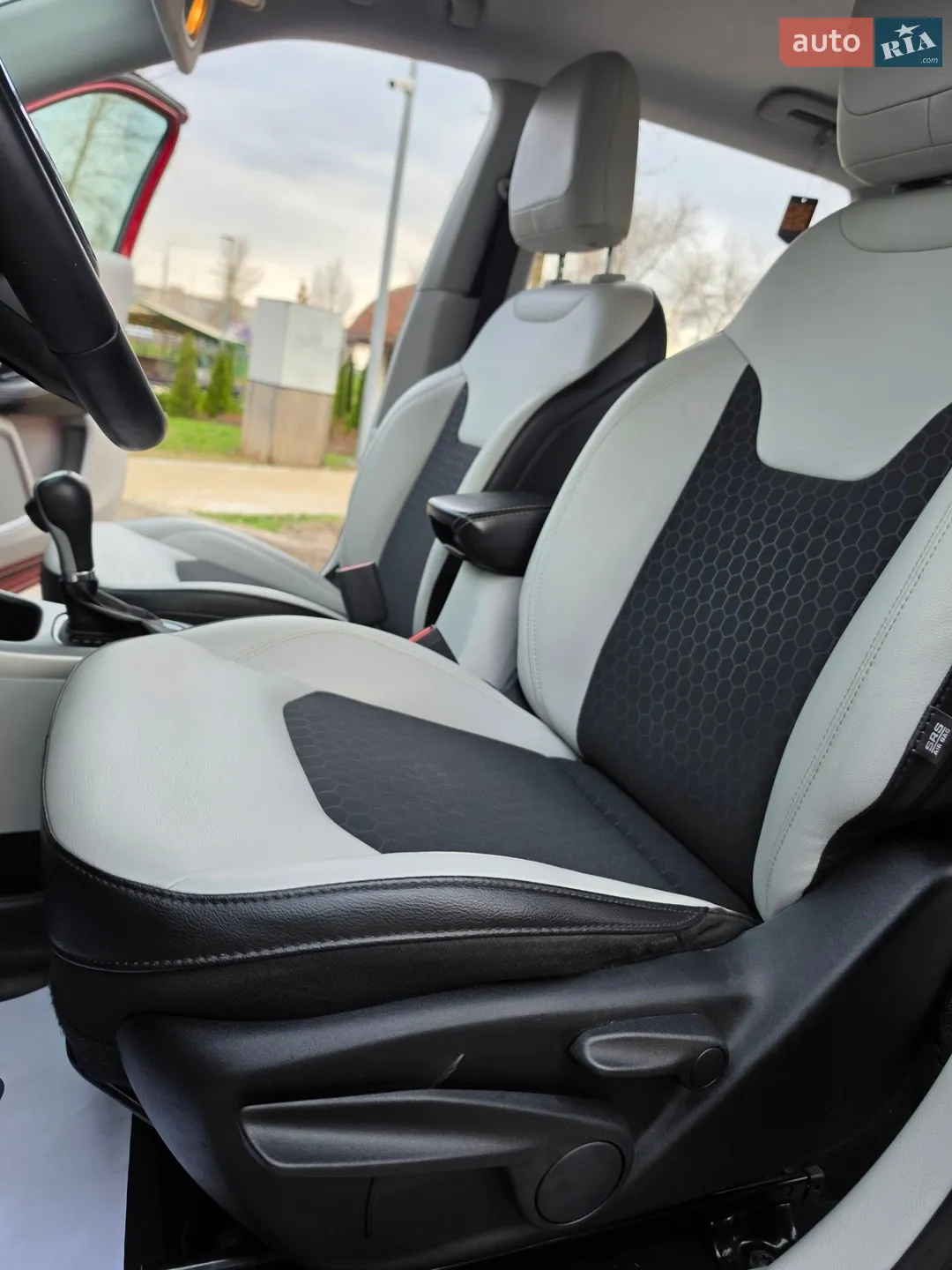 2019 Jeep Compass - мініатюра 47