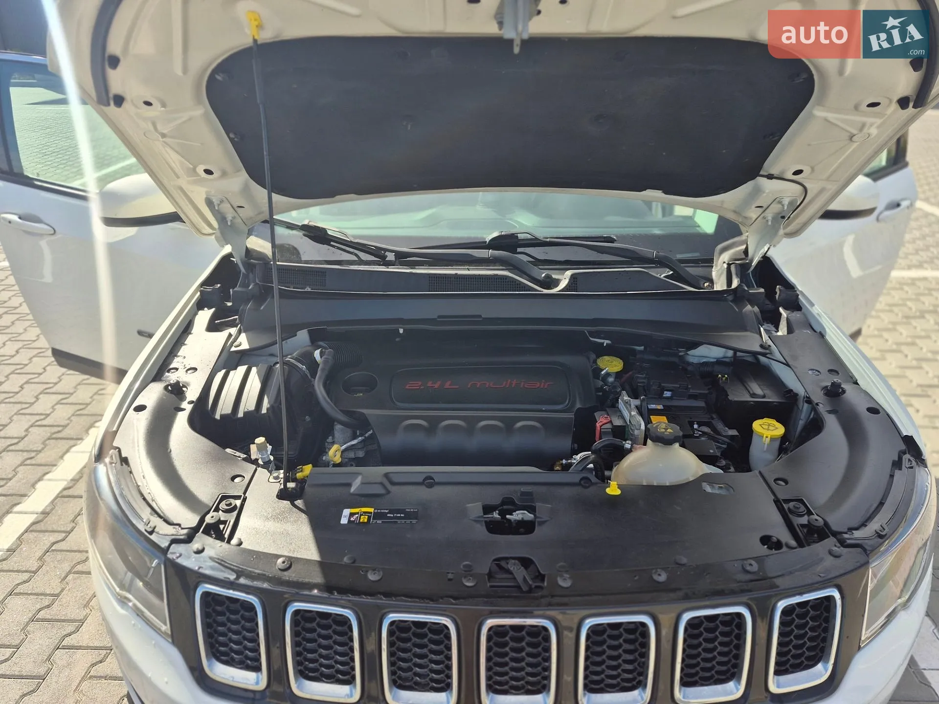 2018 Jeep Compass - мініатюра 36