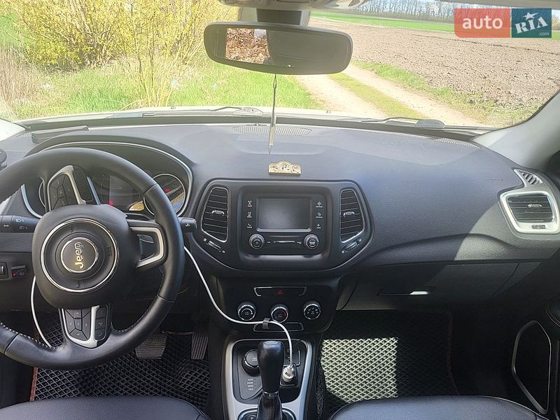 Позашляховик / Кросовер Jeep Compass 2017 в Києві