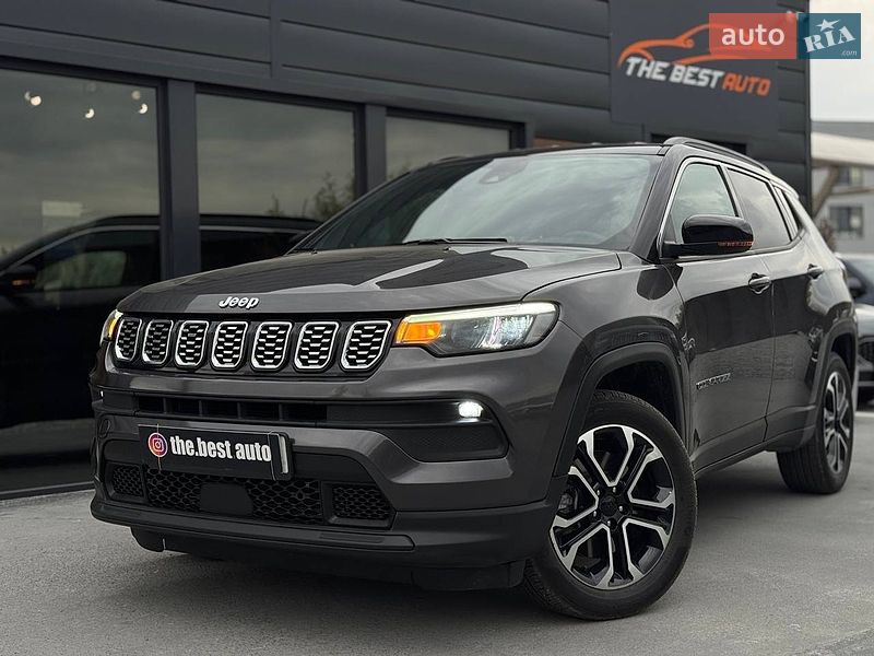 Внедорожник / Кроссовер Jeep Compass 2023 в Ровно