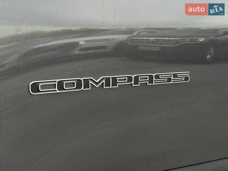 Внедорожник / Кроссовер Jeep Compass 2023 в Ровно