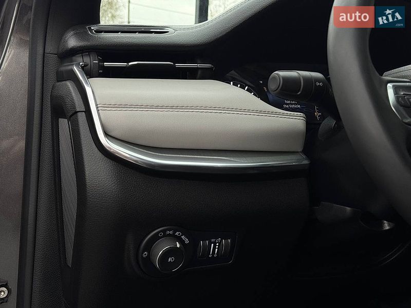 Внедорожник / Кроссовер Jeep Compass 2023 в Ровно