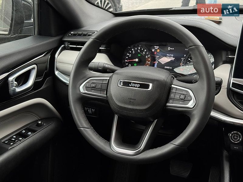 Внедорожник / Кроссовер Jeep Compass 2023 в Ровно