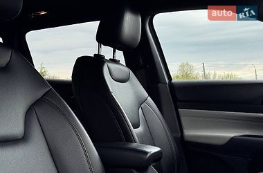 Внедорожник / Кроссовер Jeep Compass 2023 в Ровно