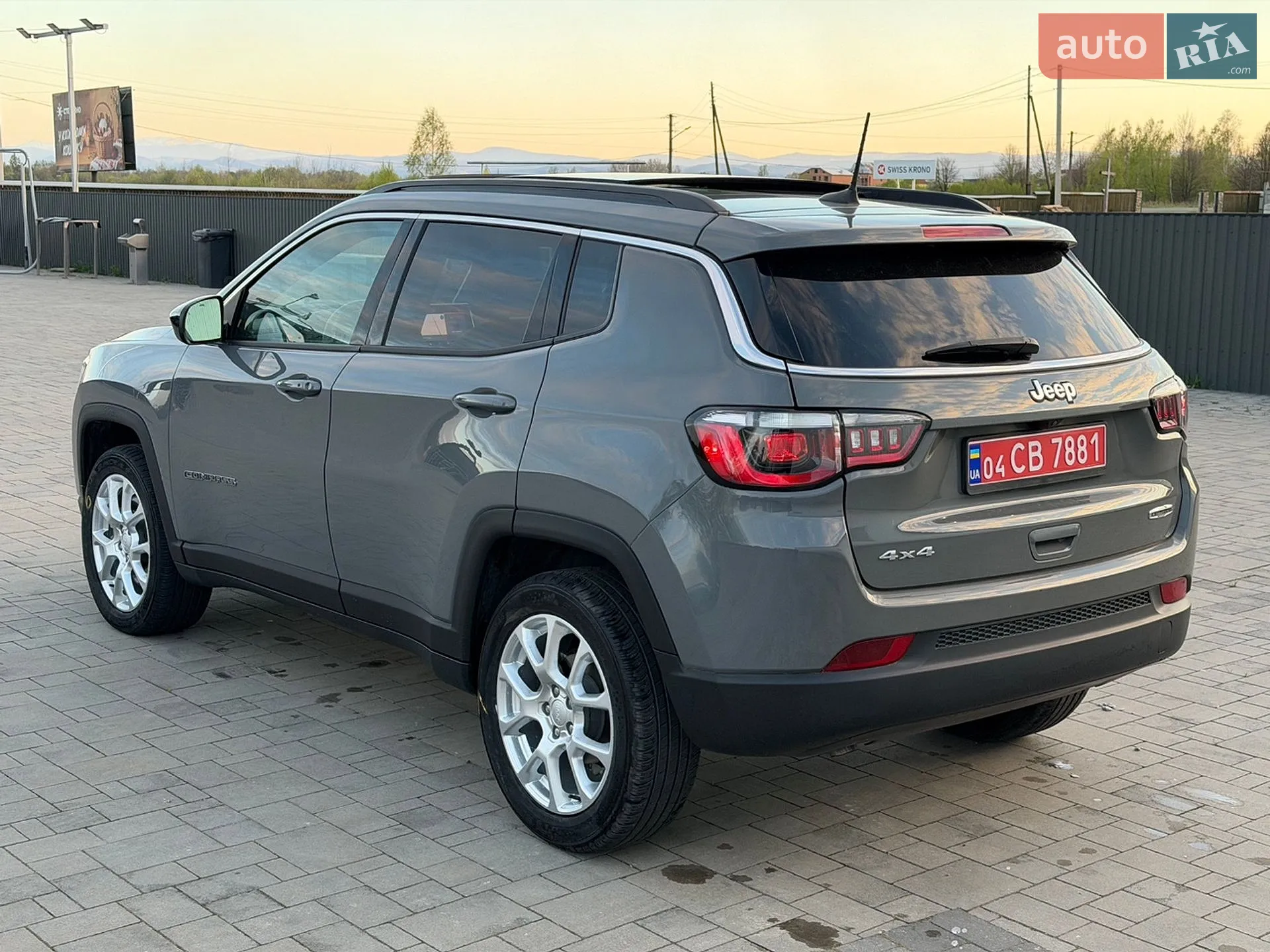 2023 Jeep Compass - мініатюра 8