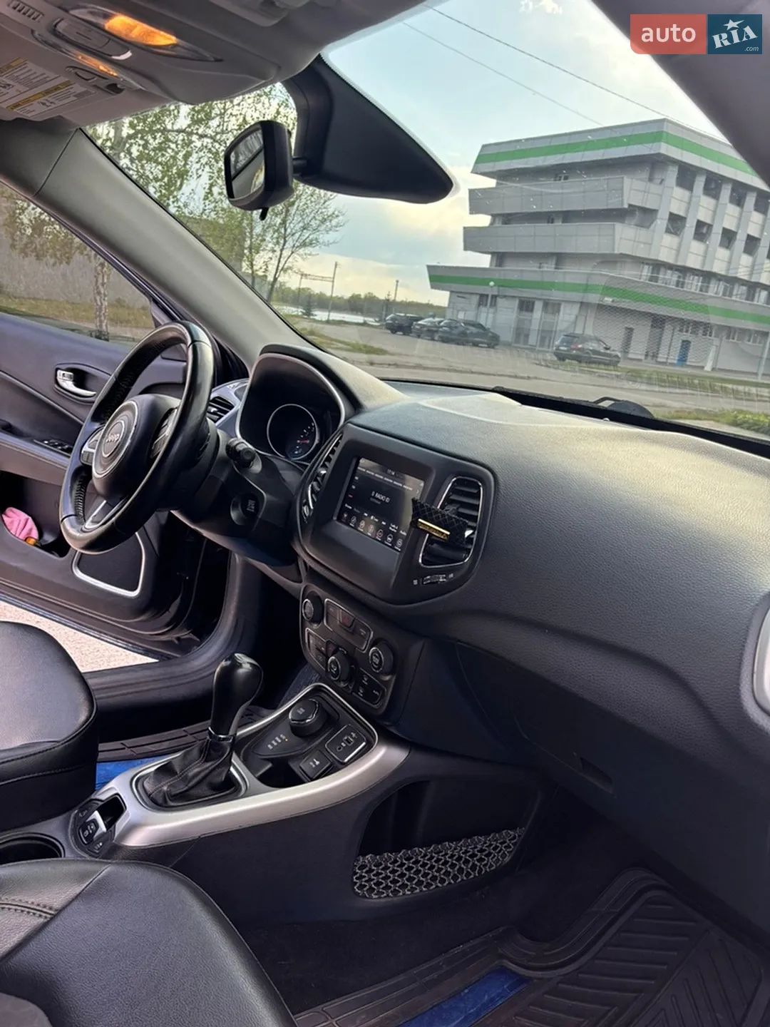 2019 Jeep Compass - мініатюра 6