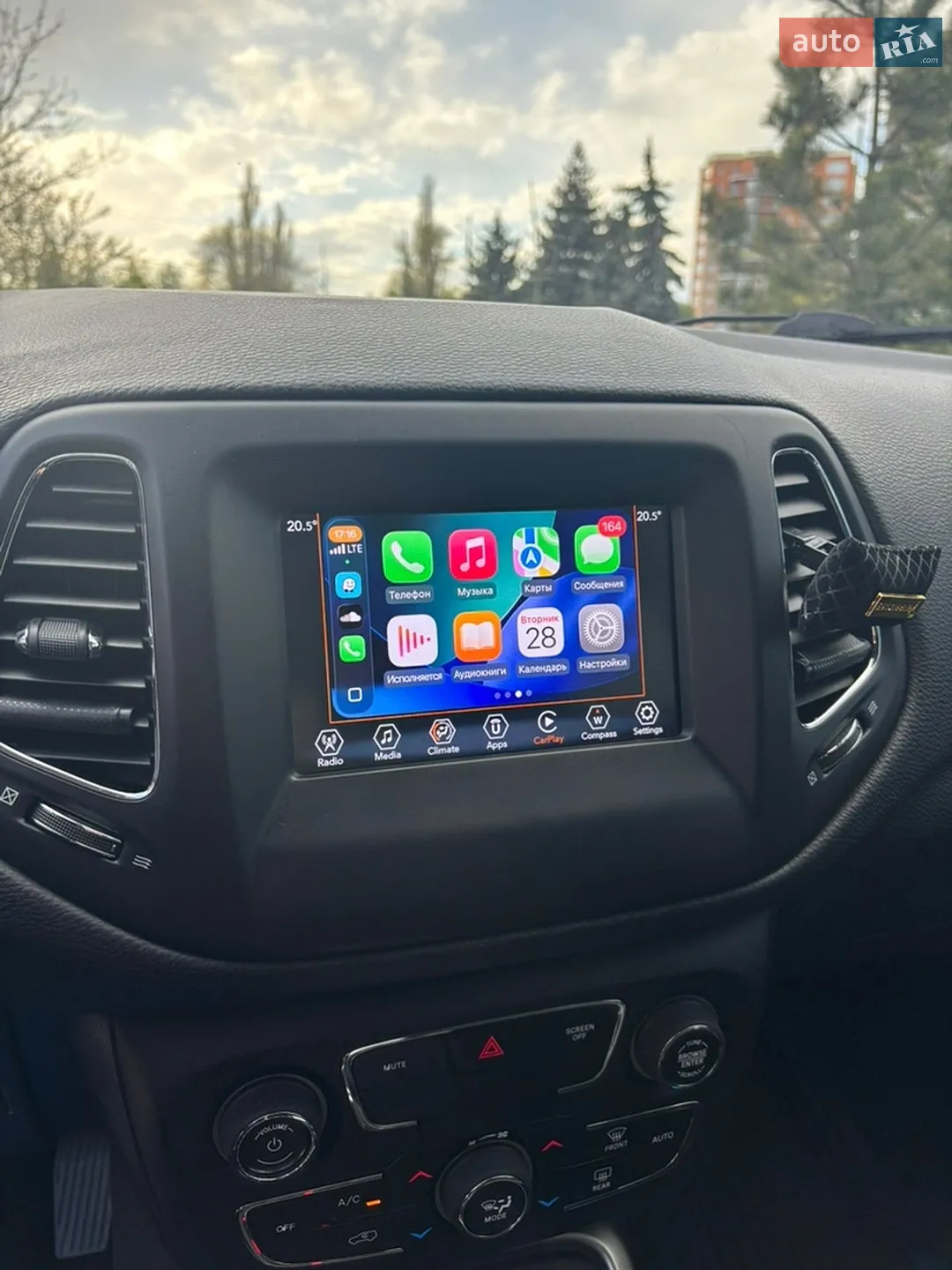 2019 Jeep Compass - мініатюра 12