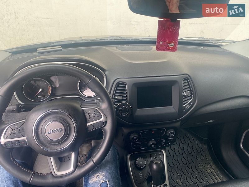 Внедорожник / Кроссовер Jeep Compass 2018 в Киеве