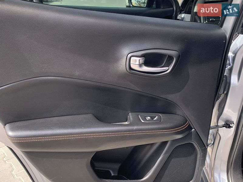 Позашляховик / Кросовер Jeep Compass 2019 в Одесі
