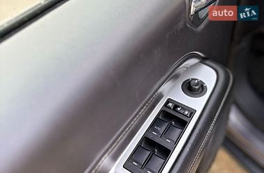 Внедорожник / Кроссовер Jeep Compass 2015 в Киеве