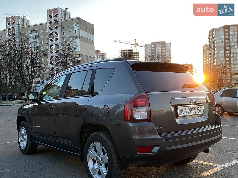 Внедорожник / Кроссовер Jeep Compass 2016 в Броварах