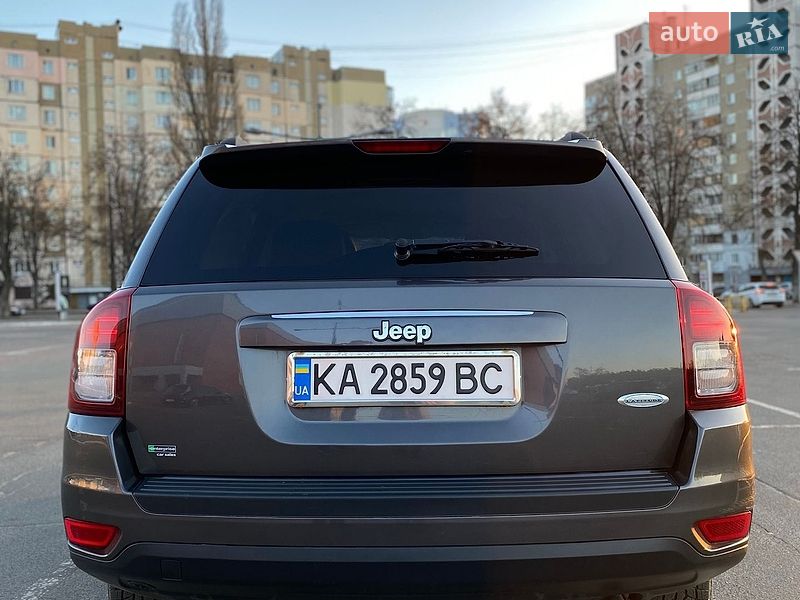 Внедорожник / Кроссовер Jeep Compass 2016 в Броварах