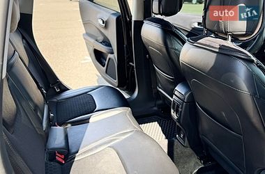 Внедорожник / Кроссовер Jeep Compass 2018 в Киеве