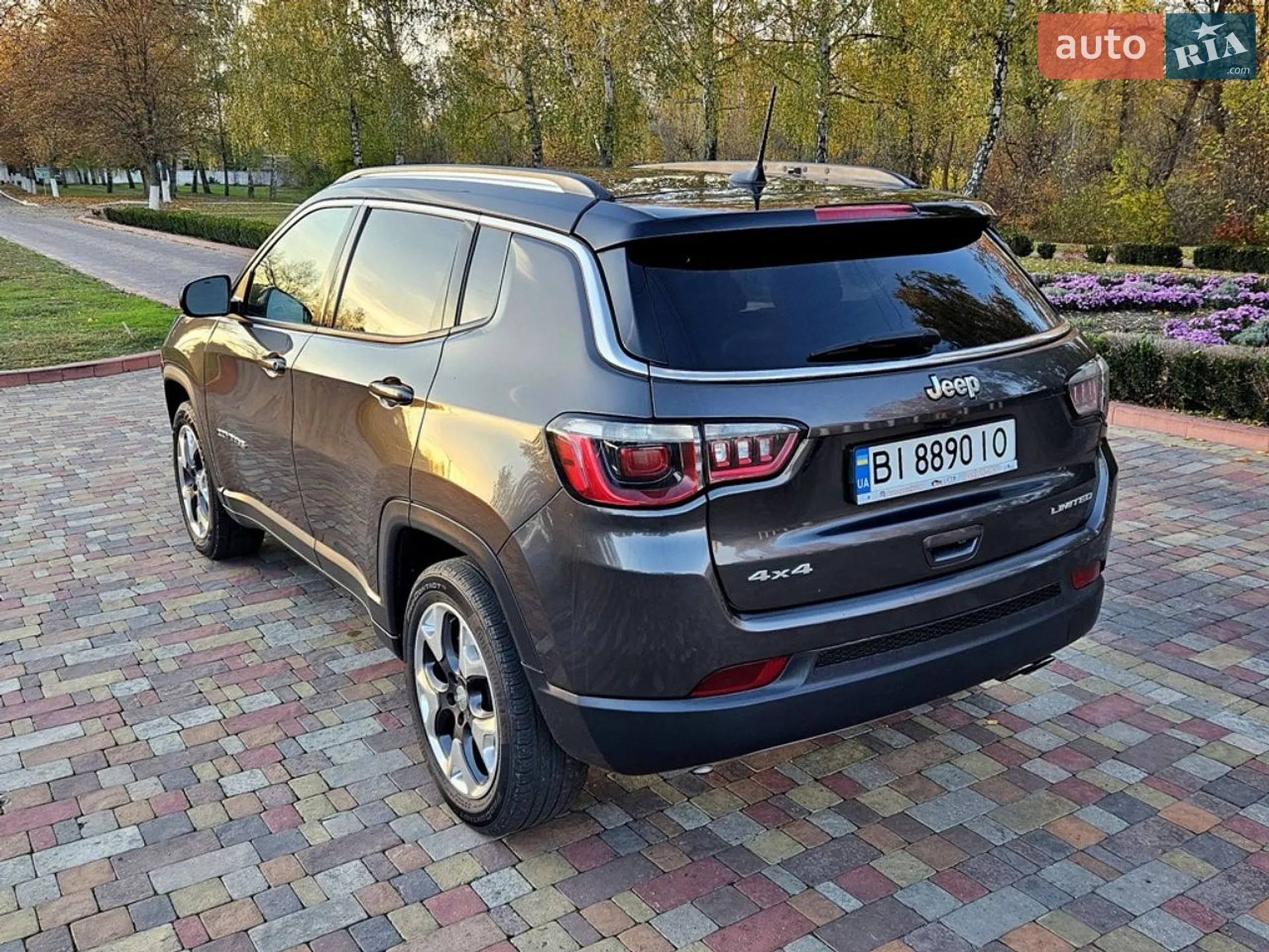 2018 Jeep Compass - мініатюра 9