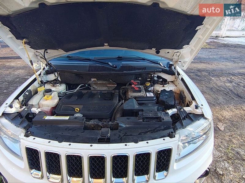 Внедорожник / Кроссовер Jeep Compass 2012 в Нежине