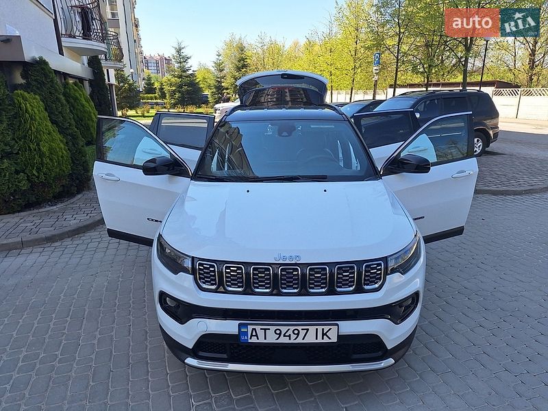 Внедорожник / Кроссовер Jeep Compass 2024 в Ивано-Франковске