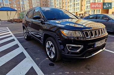 Внедорожник / Кроссовер Jeep Compass 2017 в Киеве