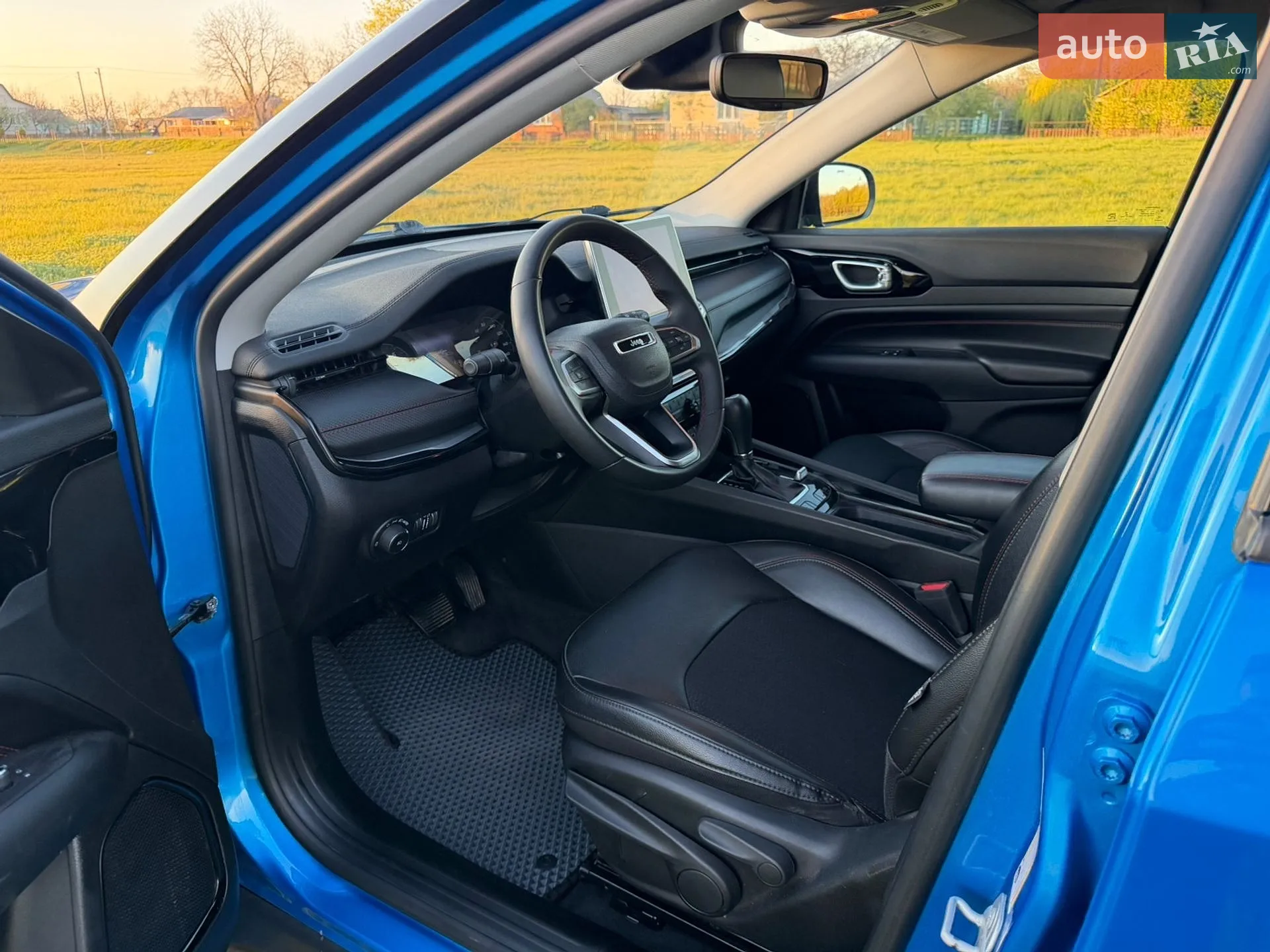 2022 Jeep Compass - мініатюра 21