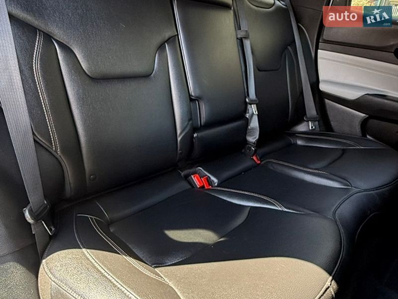Внедорожник / Кроссовер Jeep Compass 2023 в Бердичеве