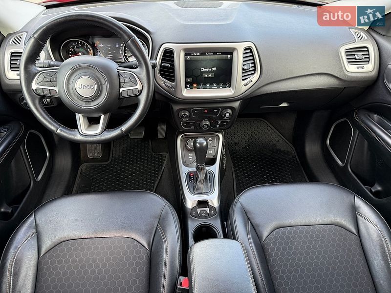 Внедорожник / Кроссовер Jeep Compass 2017 в Киеве фото 6 Внедорожник / Кроссовер Jeep Compass 2017 в Киеве