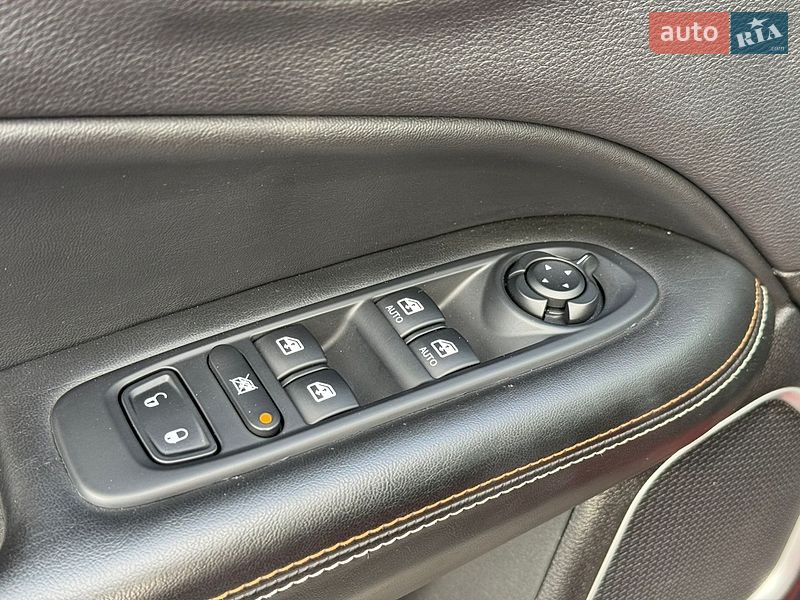 Внедорожник / Кроссовер Jeep Compass 2017 в Киеве фото 14 Внедорожник / Кроссовер Jeep Compass 2017 в Киеве