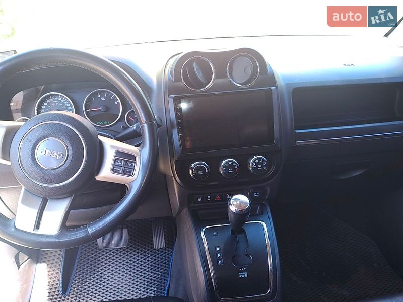 Внедорожник / Кроссовер Jeep Compass 2012 в Нежине