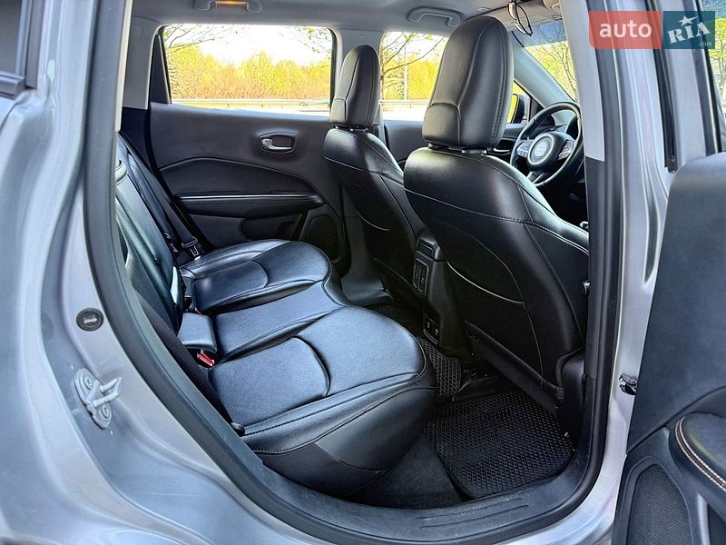 Позашляховик / Кросовер Jeep Compass 2019 в Києві