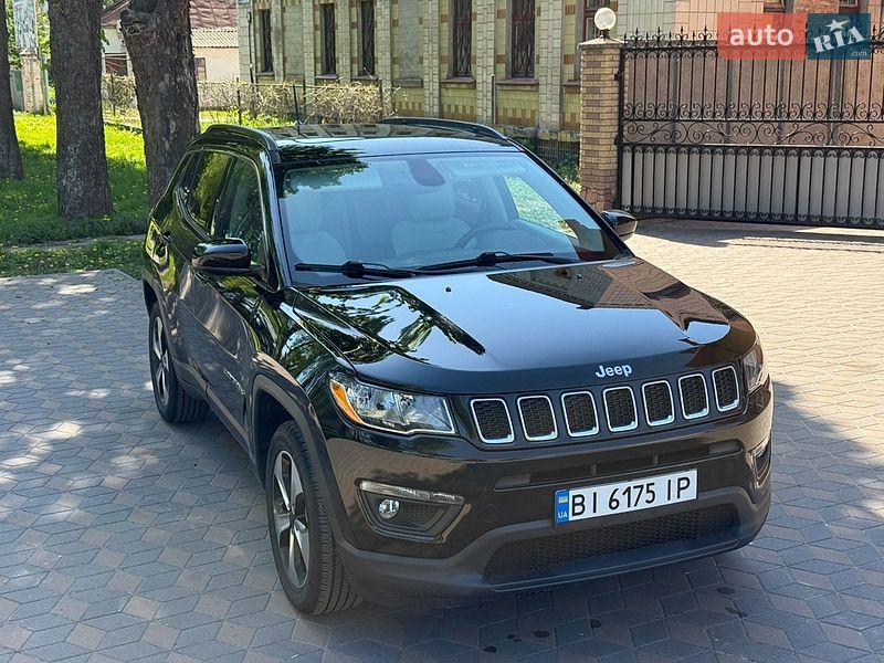 Внедорожник / Кроссовер Jeep Compass 2017 в Лубнах