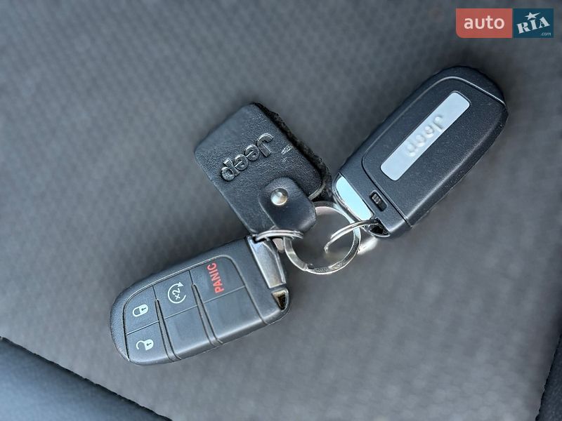 Внедорожник / Кроссовер Jeep Compass 2019 в Сумах