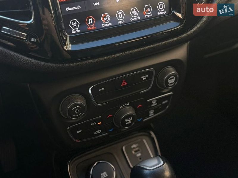 Внедорожник / Кроссовер Jeep Compass 2019 в Каменец-Подольском