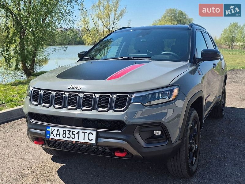 Внедорожник / Кроссовер Jeep Compass 2023 в Киеве