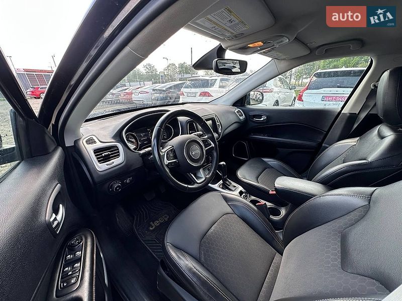 Внедорожник / Кроссовер Jeep Compass 2018 в Луцке