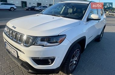 Внедорожник / Кроссовер Jeep Compass 2020 в Киеве