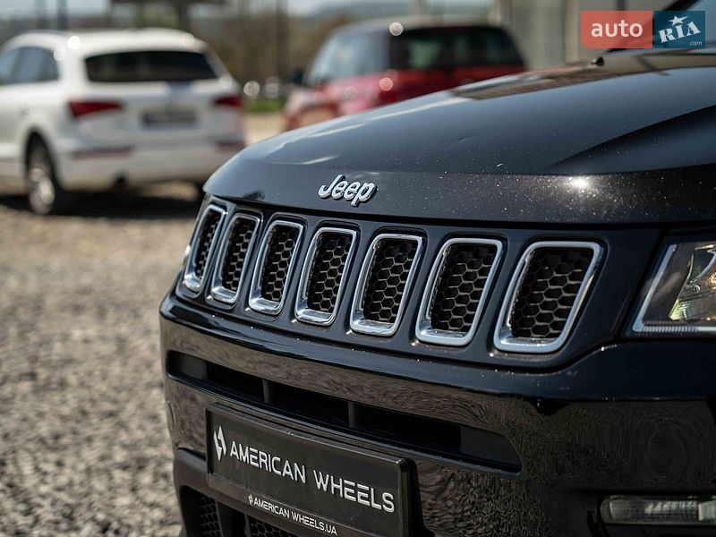 Позашляховик / Кросовер Jeep Compass 2019 в Чернівцях