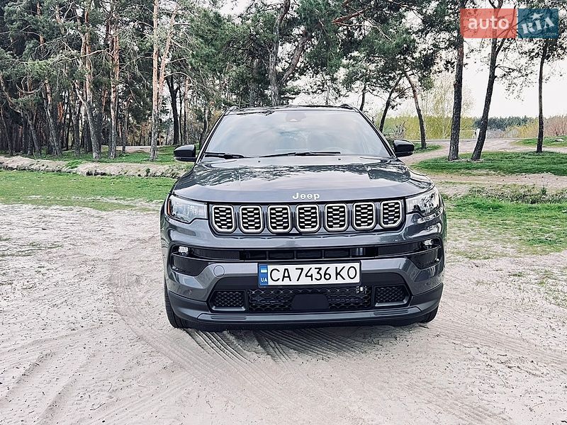 Позашляховик / Кросовер Jeep Compass 2024 в Черкасах