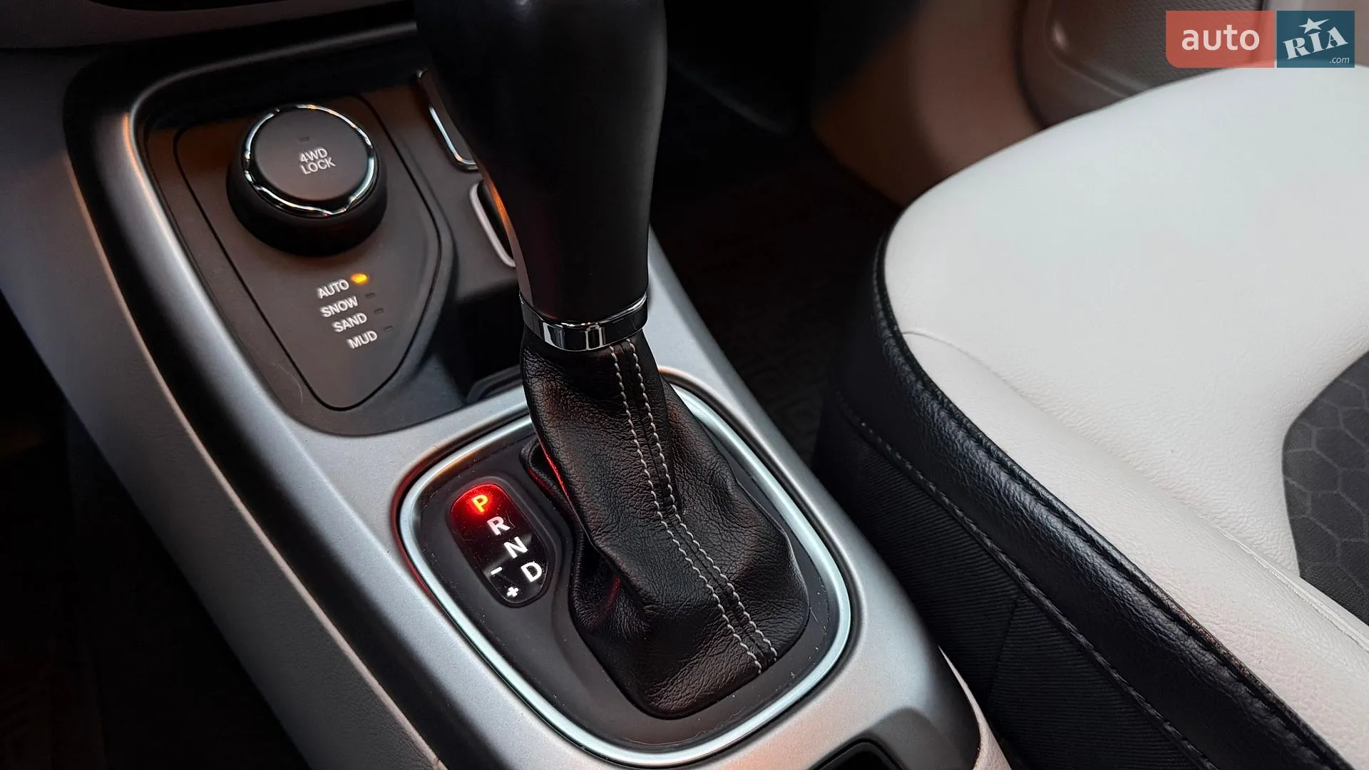 2018 Jeep Compass - мініатюра 29
