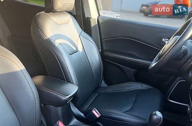 Внедорожник / Кроссовер Jeep Compass 2017 в Харькове
