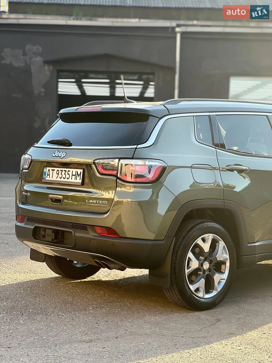 2017 Jeep Compass - мініатюра 33