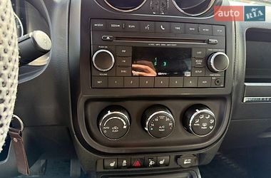 Позашляховик / Кросовер Jeep Compass 2011 в Києві
