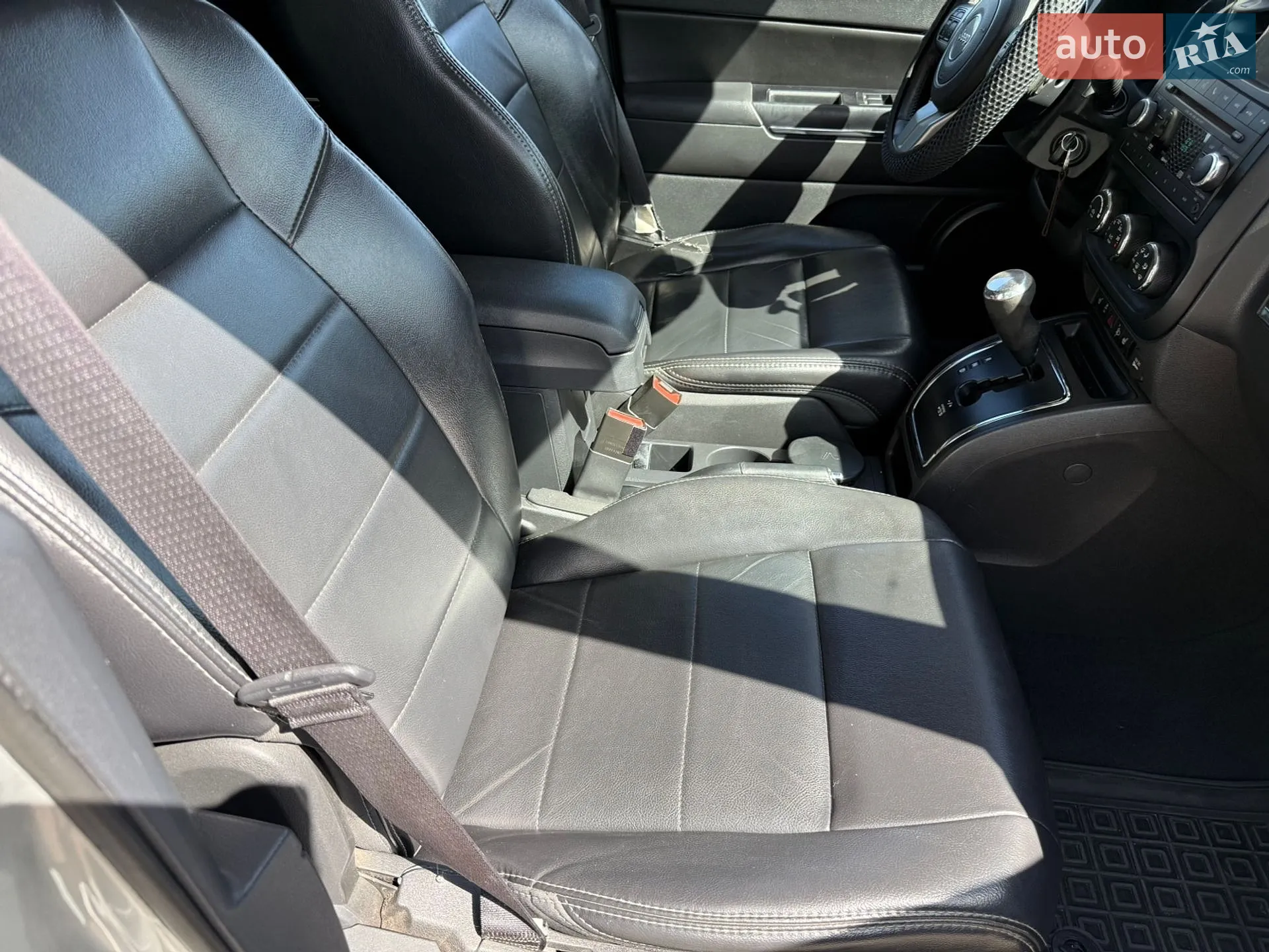 2011 Jeep Compass - мініатюра 22