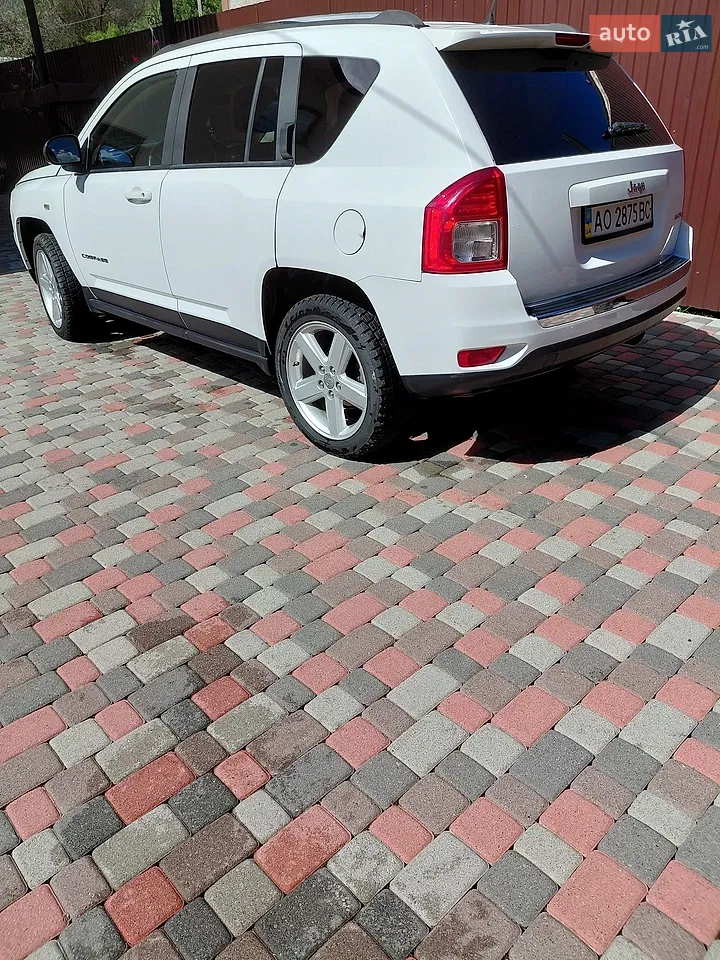 2011 Jeep Compass - мініатюра 12
