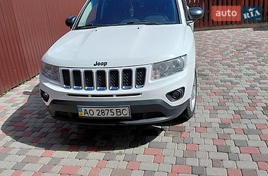 Внедорожник / Кроссовер Jeep Compass 2012 в Тячеве