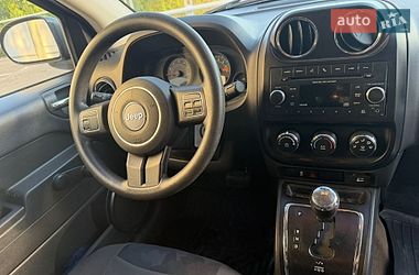 Внедорожник / Кроссовер Jeep Compass 2016 в Киеве