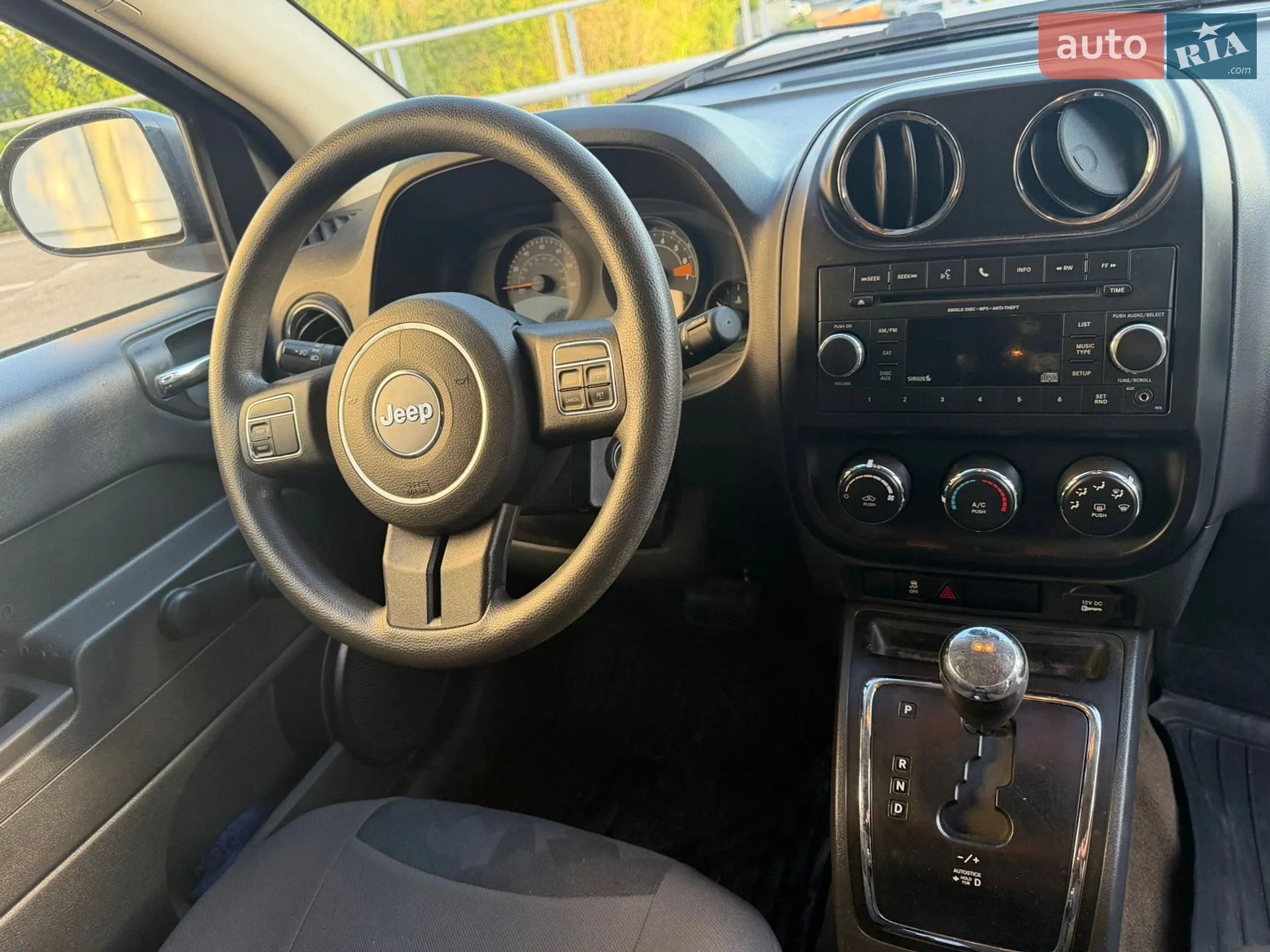 2016 Jeep Compass - мініатюра 15