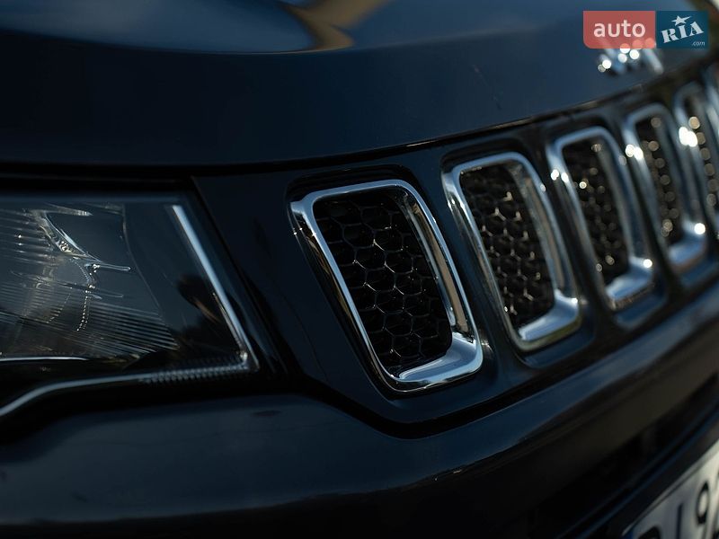 Внедорожник / Кроссовер Jeep Compass 2020 в Полтаве