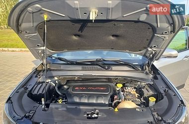 Внедорожник / Кроссовер Jeep Compass 2018 в Черкассах