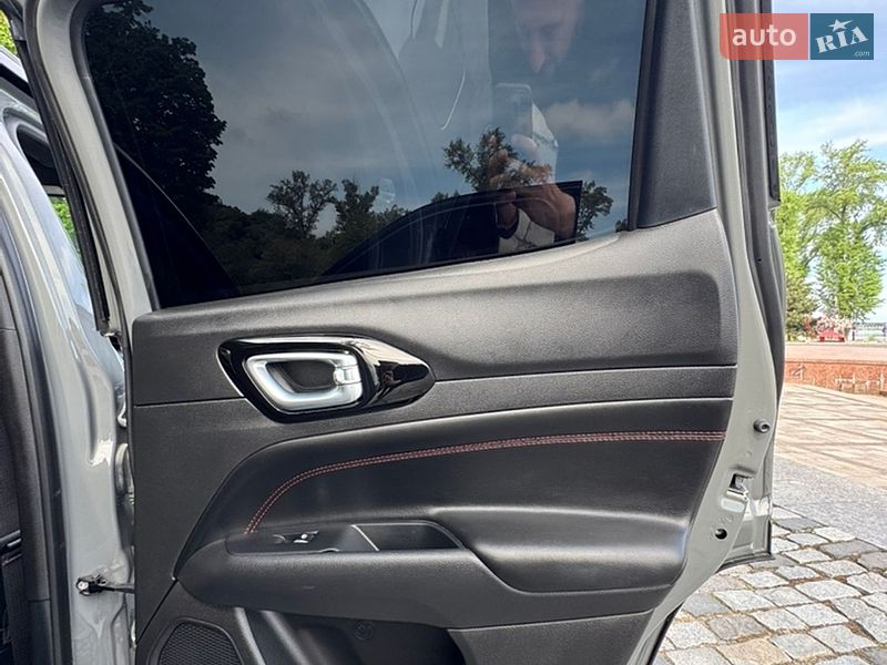Позашляховик / Кросовер Jeep Compass 2023 в Києві