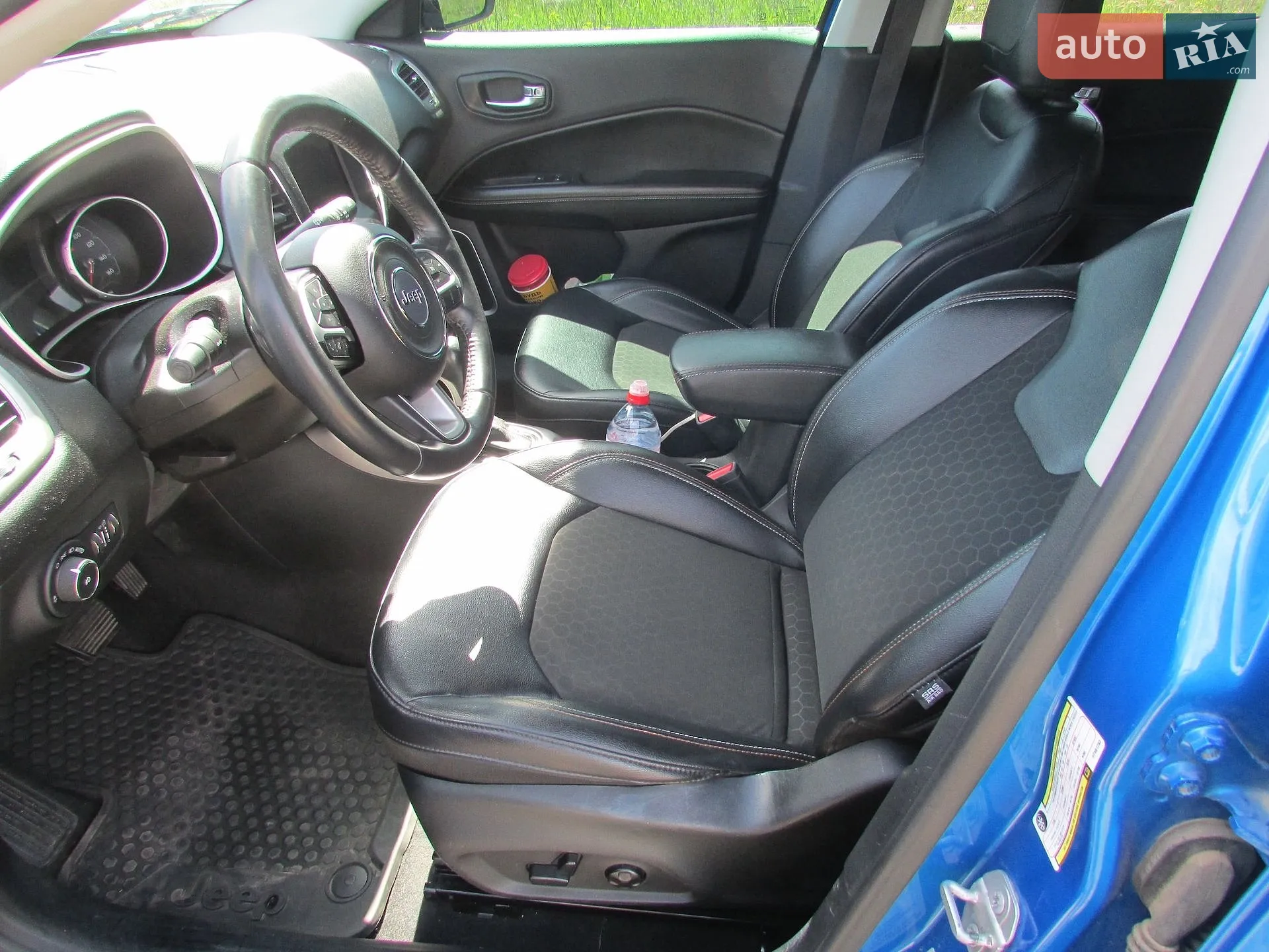 2017 Jeep Compass - мініатюра 12